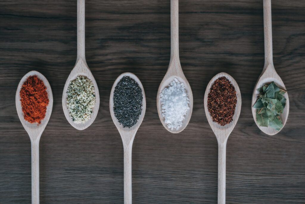 six-spoons-with-different-spices
